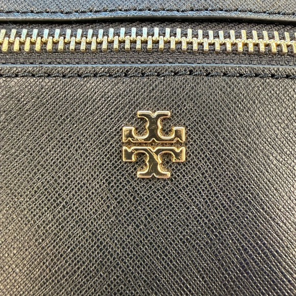 Tory Burch‎ Emerson 55487 Saffiano Leather Black Medium Backpack EUC main image 7